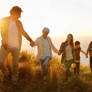 camminare_insieme Dalla famiglia normativa alla famiglia affettiva